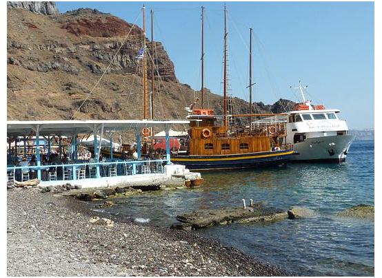 Thirasia Port