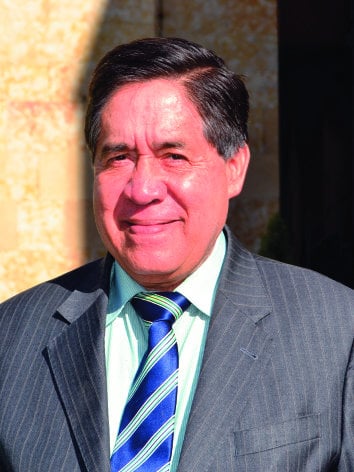 Dr Campo Elias Bernal