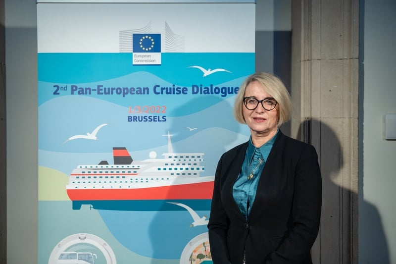 At the Brussels Cruise Dialogue