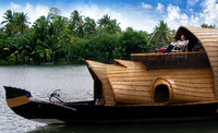houseboat