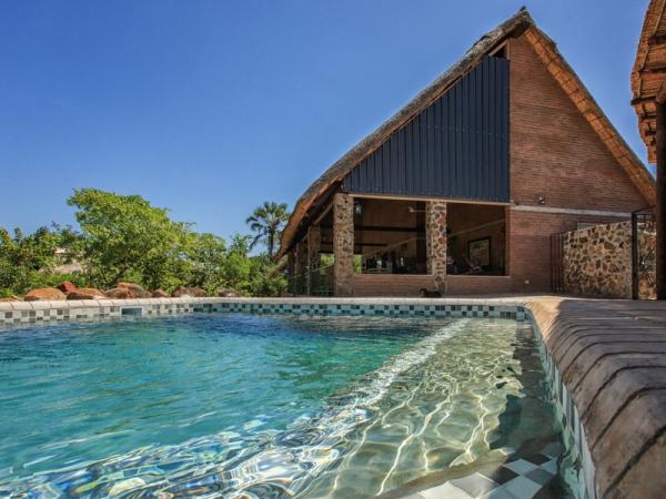 R221206-MW: Rafiki Safari Camp - Ecolodge for Sale in Malawi