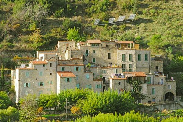 Torri Superiore Ecovillage & Holiday Center